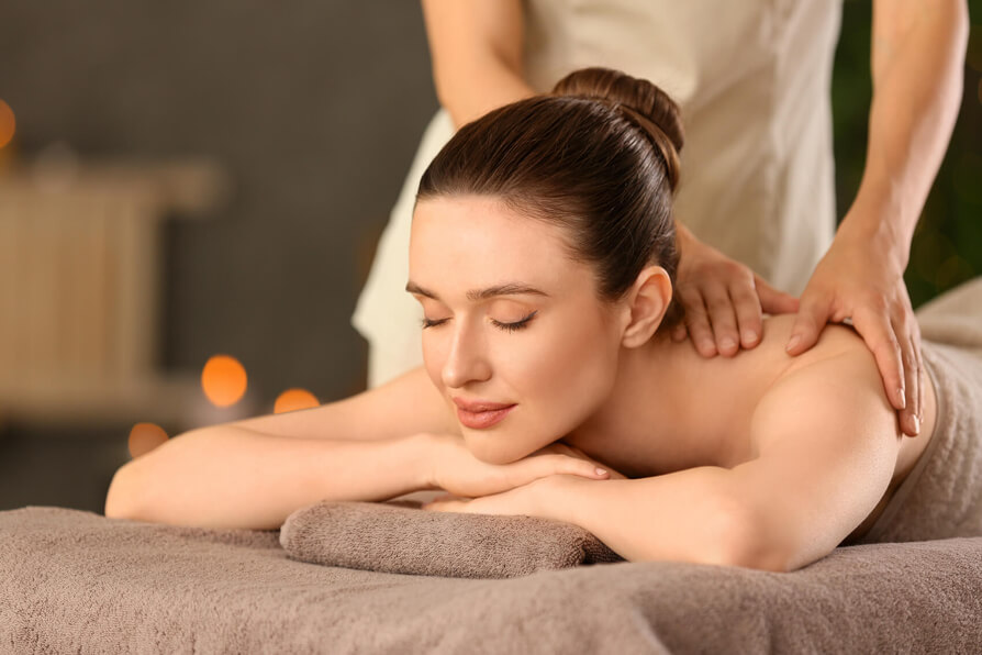 Body massages are relaxing and conducted in a serene setting that helps you enjoy a blissful session.